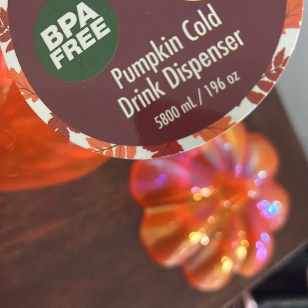 NWT- Iridescent Orange- Fall Pumpkin Shaped Cold Drink Dispenser 196floz